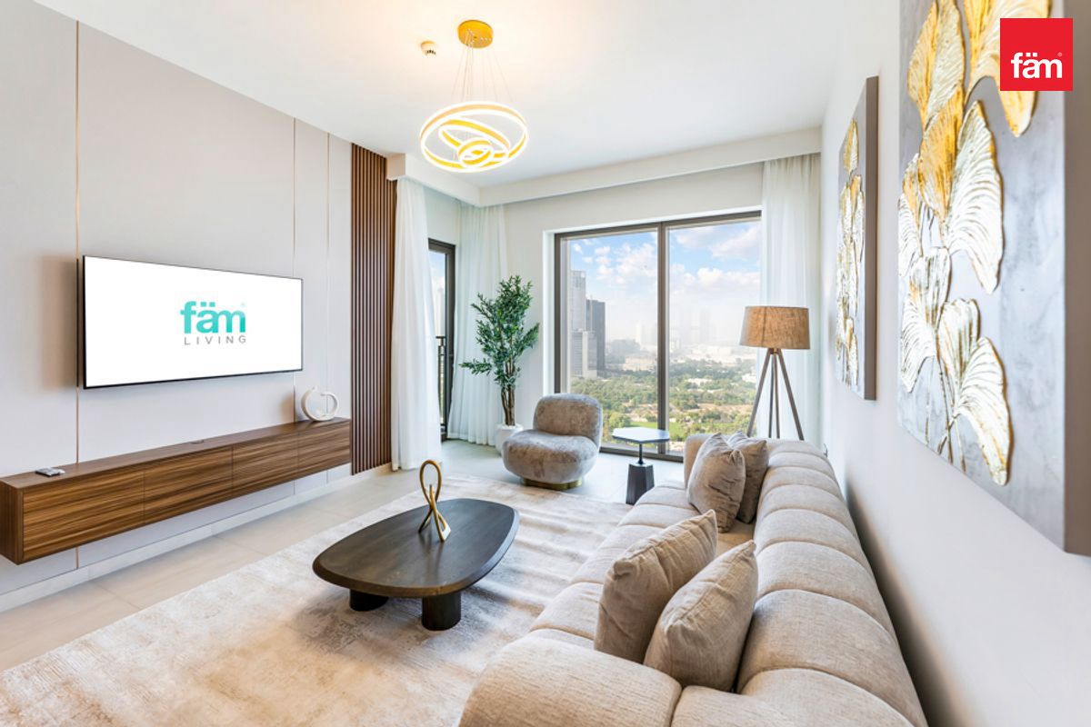 High Floor| Brand New | Upgraded |Fully Furnished