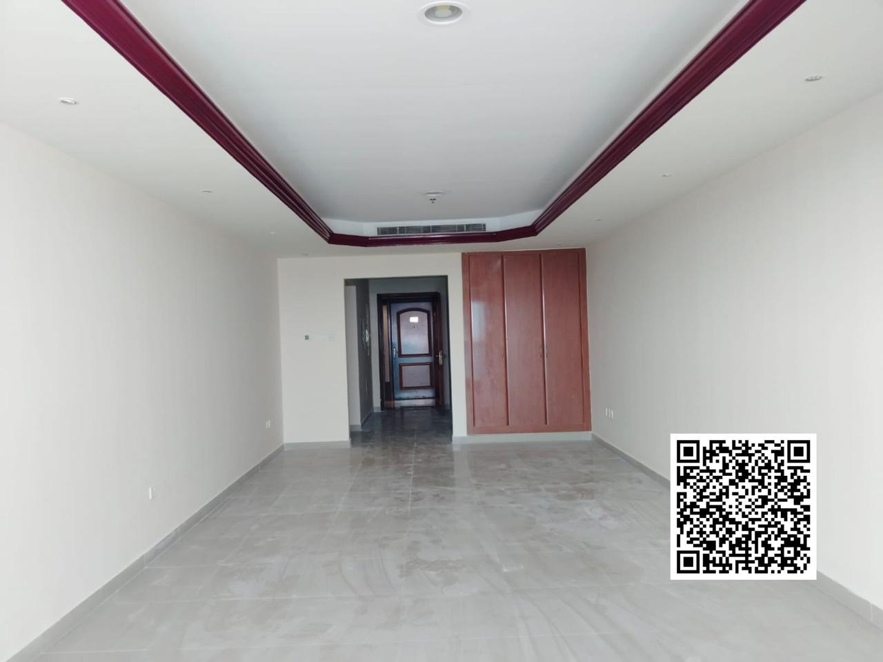 Empty 2 BHK for Sale in Corniche Tower | City View | AED 770K