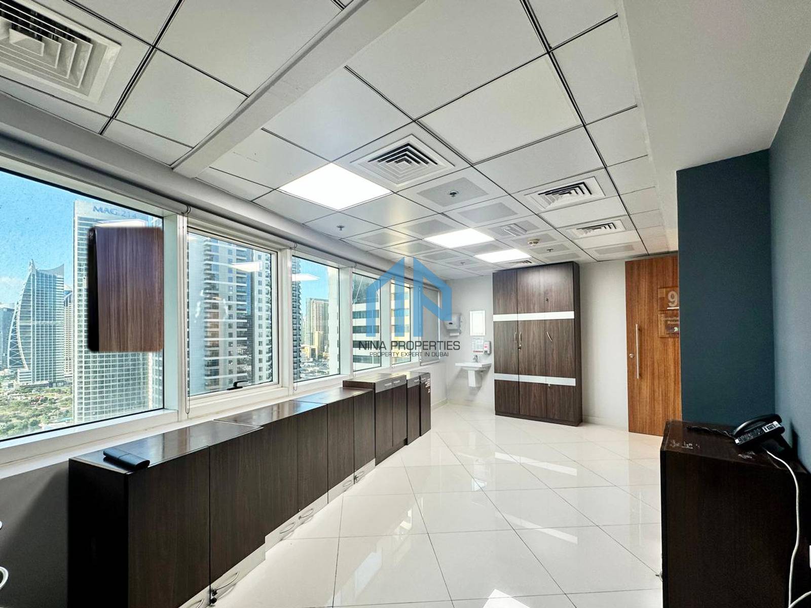 Spacious Area | 8 Parkings | Ready To Move