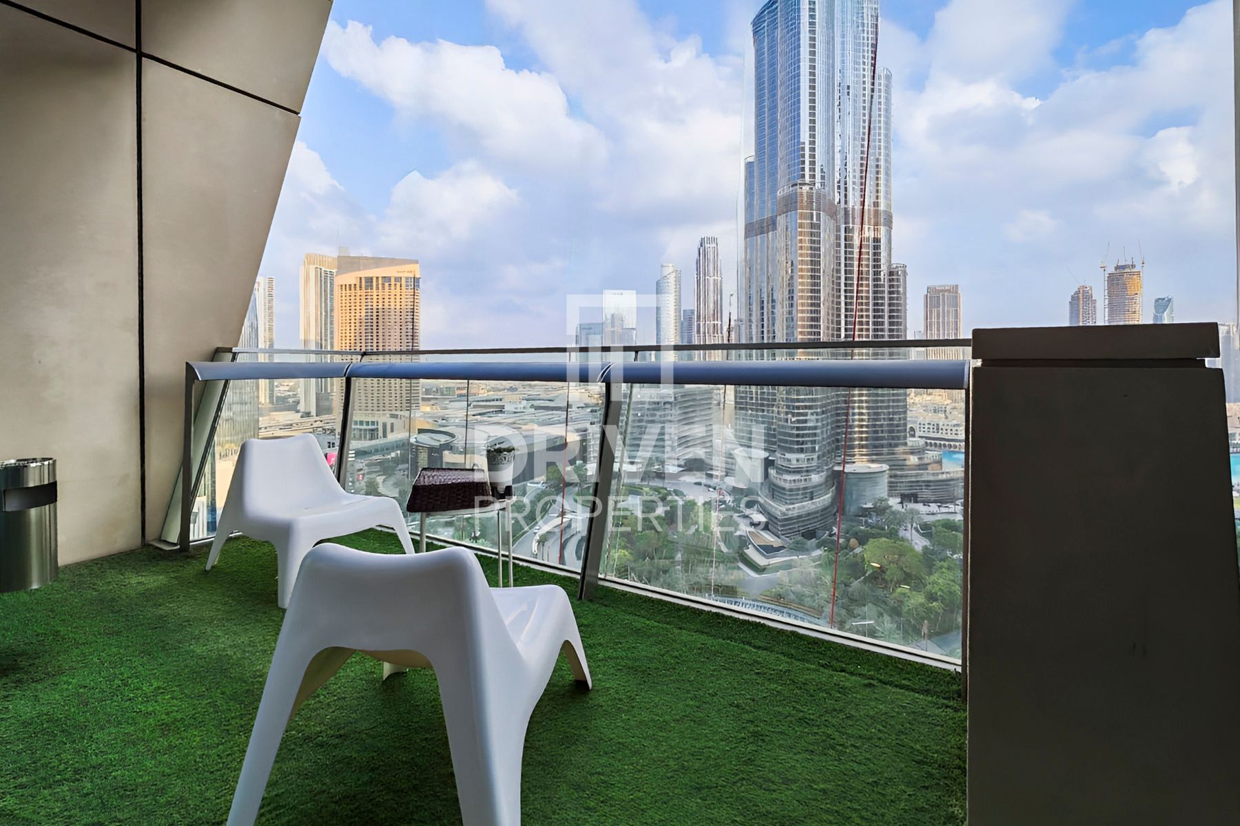 Burj Khalifa View | Furnished | Ready to move in
