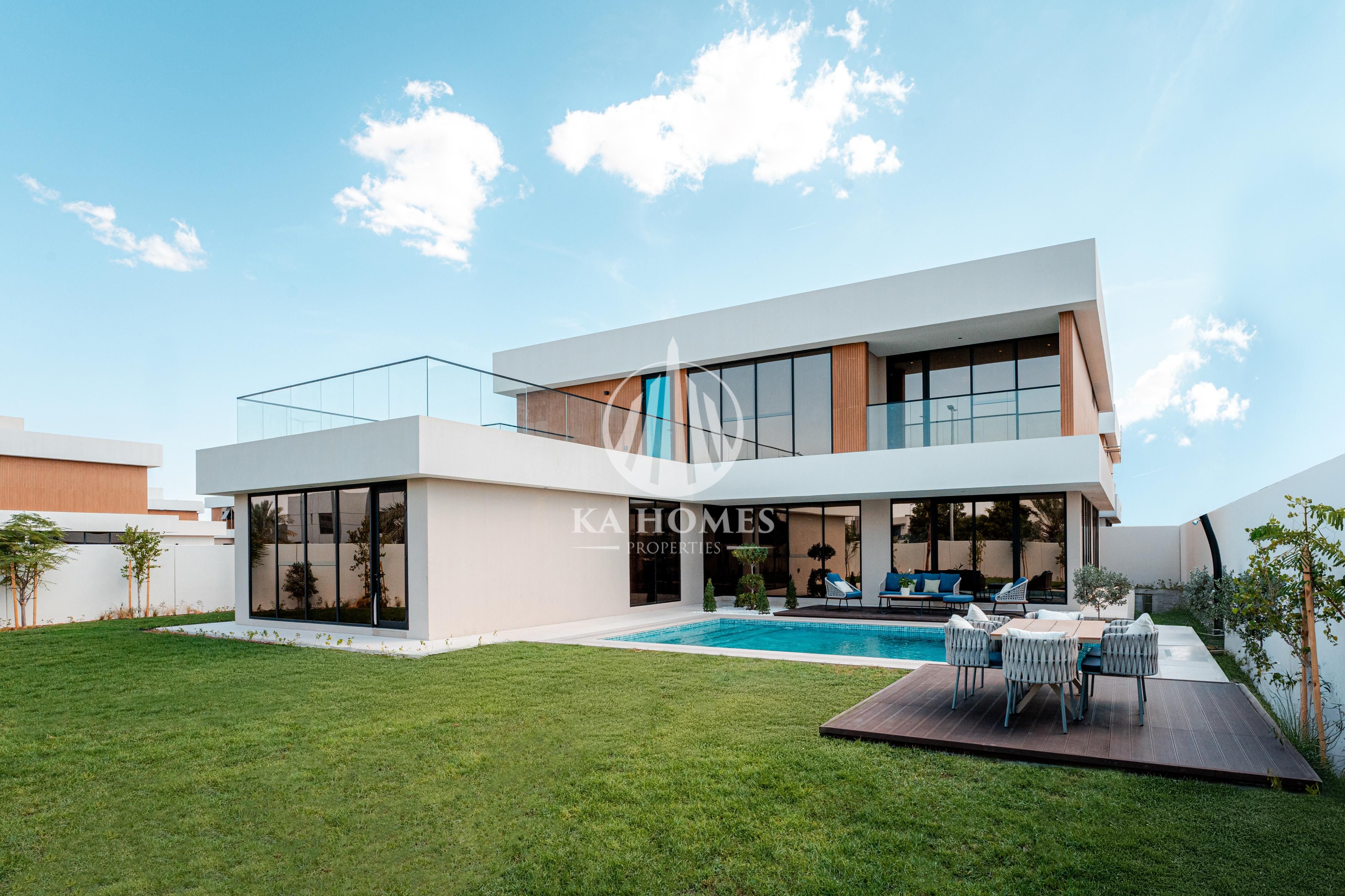 Modern Design Villa with Spacious Layout | Up to 7-Year Payment Plan