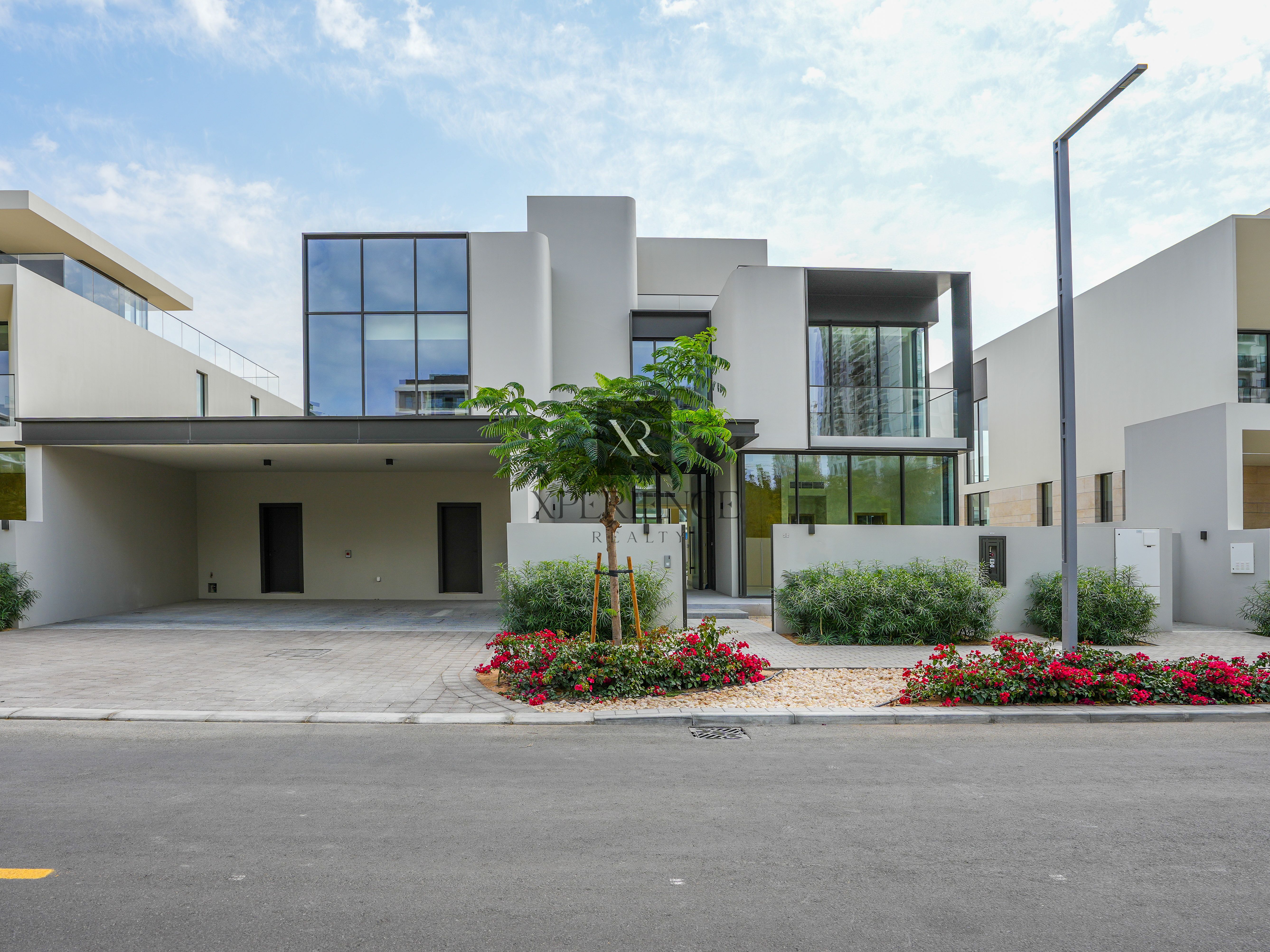 BRAND NEW | HUGE BASEMENT | LUXURY LIVING