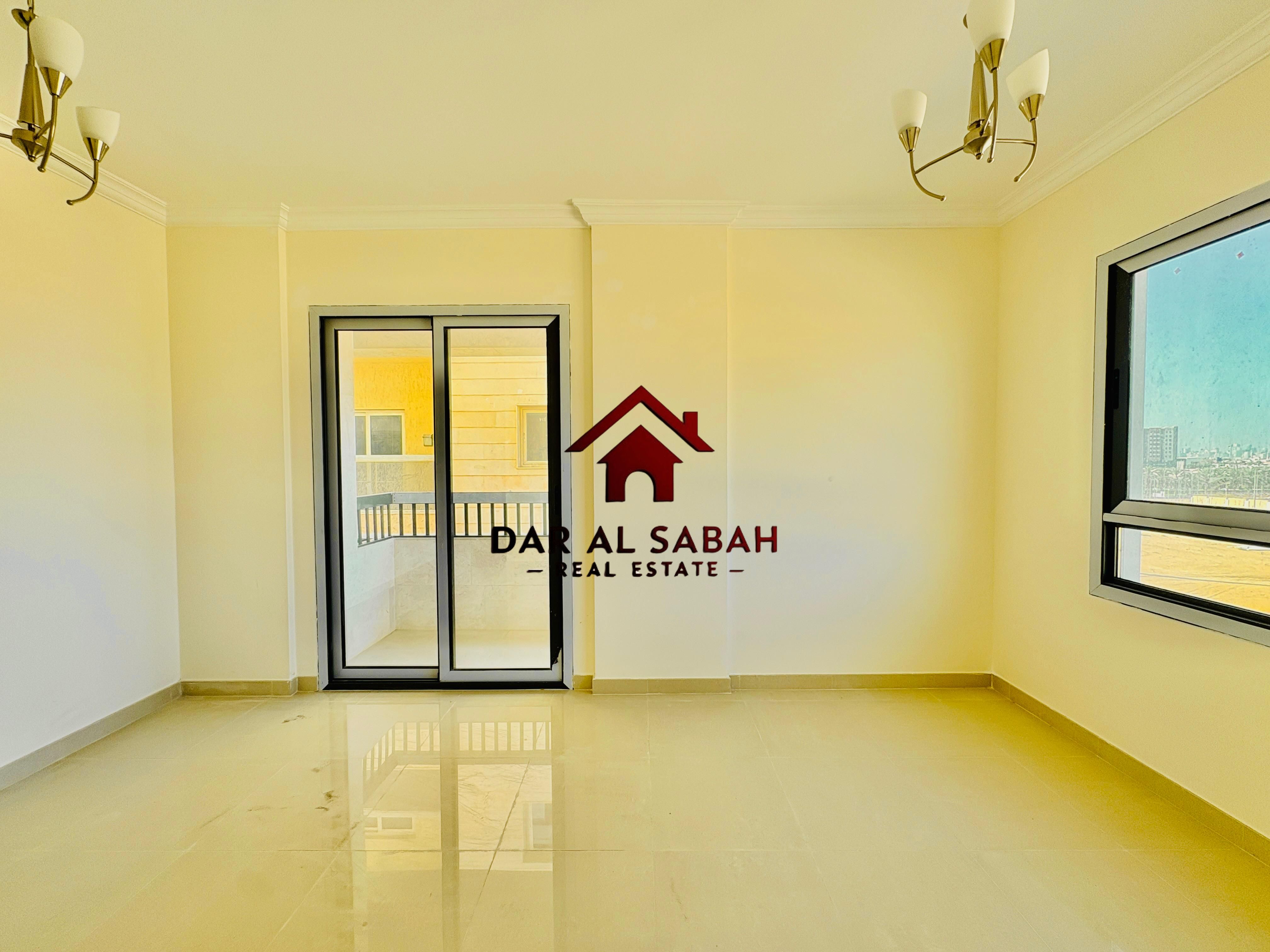 Brand New building/6 cheques payment/ deposit cash/balcony/ read to move!