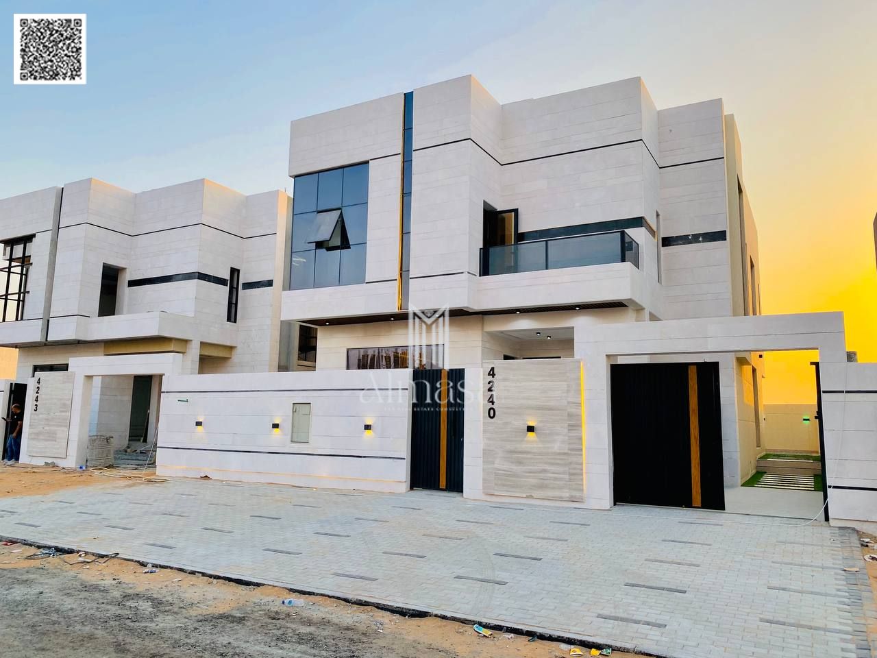 For sale modern luxury villa with full stone facade and swimming pool with contemporary design high quality finishing and distinctive specifications