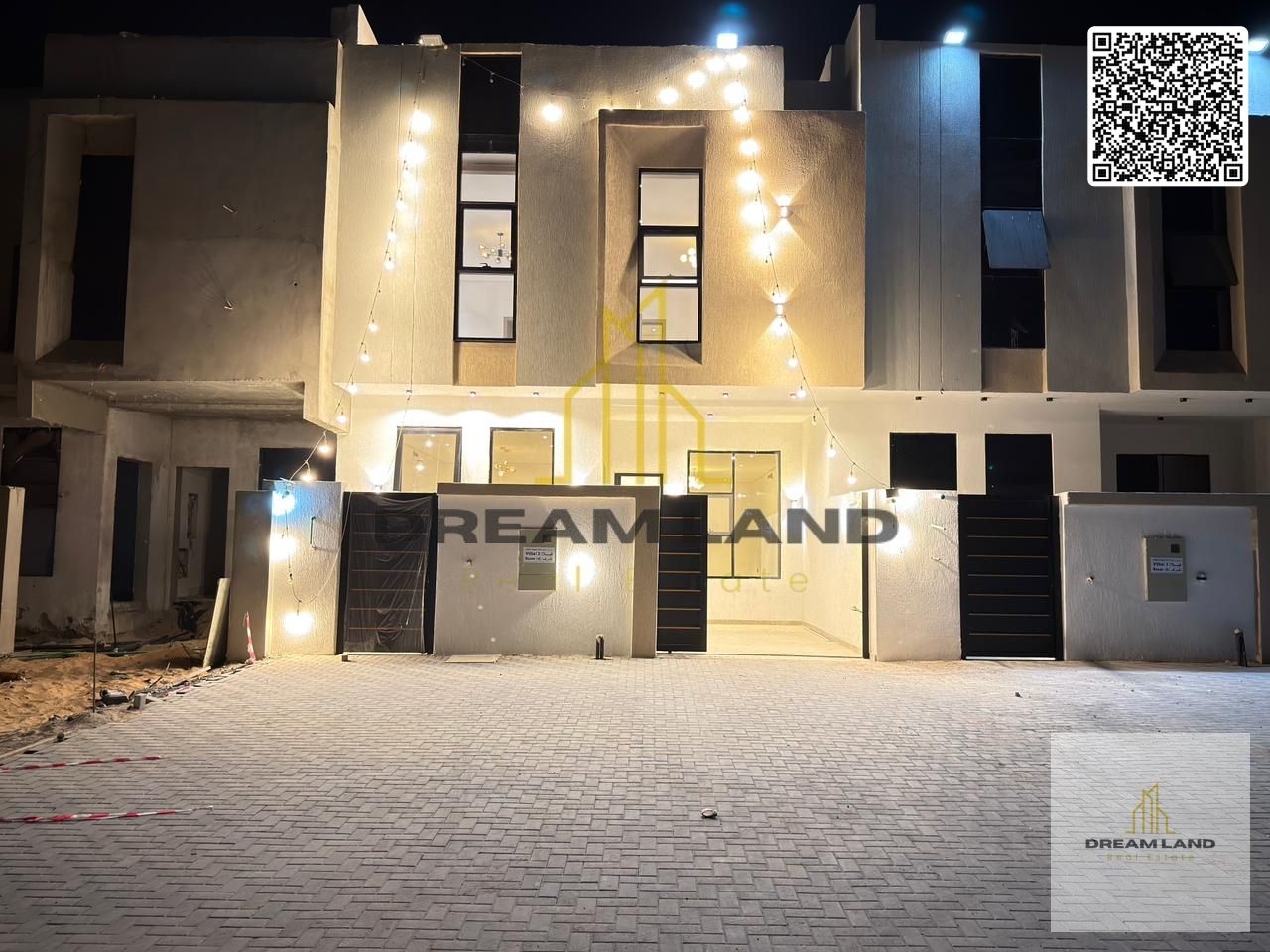 Corner villa for sale directly from the owner, freehold, open to all nationalities, price includes registration and ownership fees.