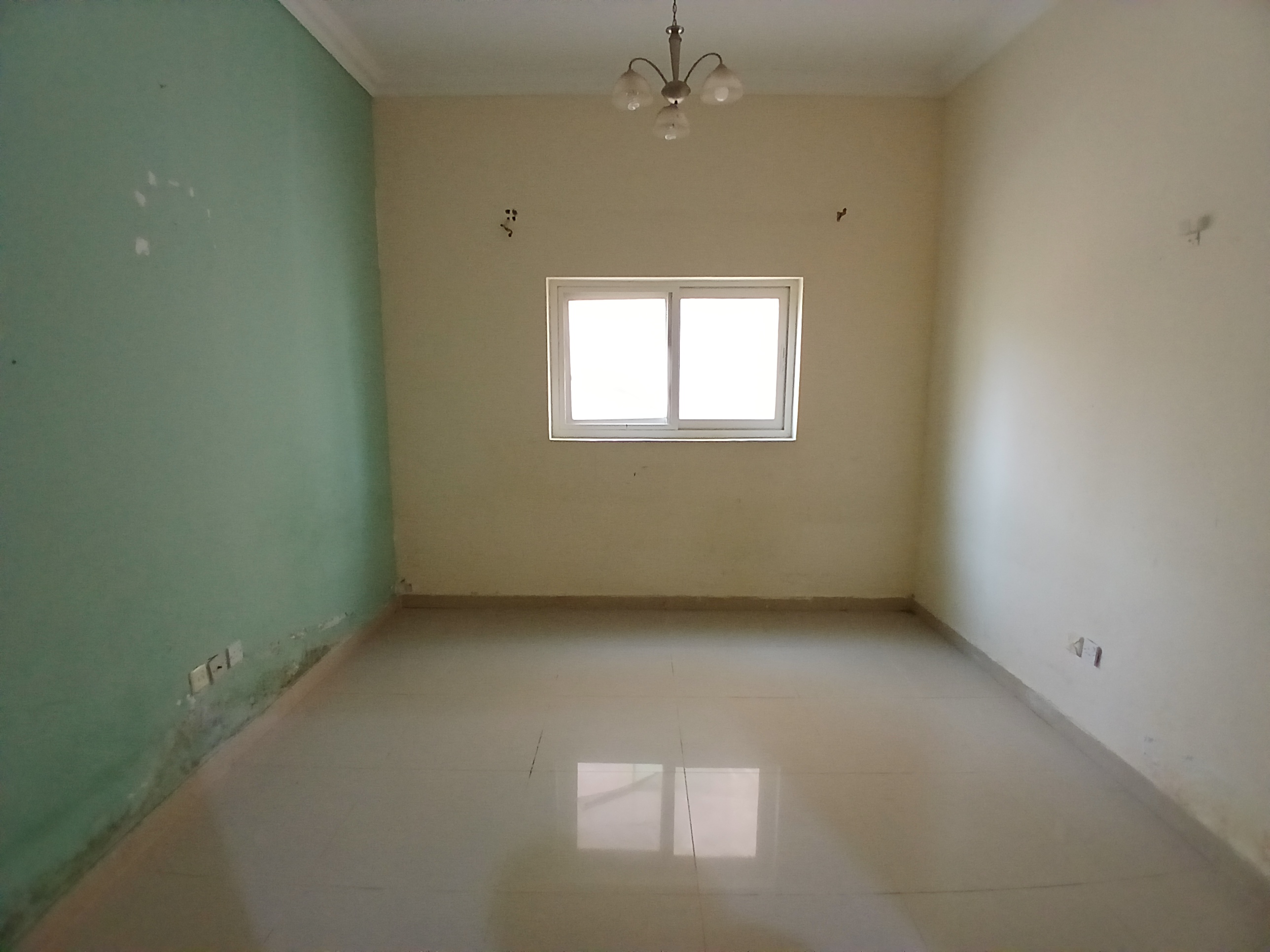 Big Spacious lavish 1bhk fully family Building just rent 32500