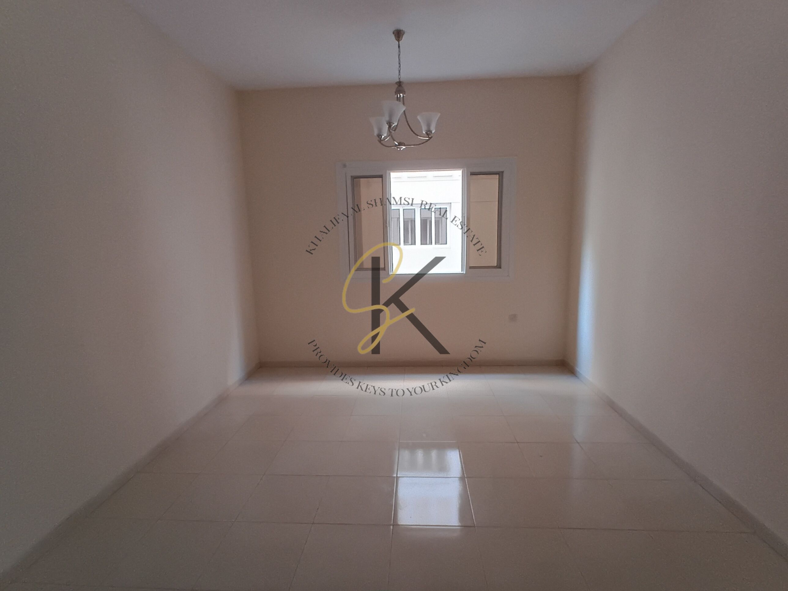 Lavish 1 BHK full of family Building Neat and clean room for contact Babar