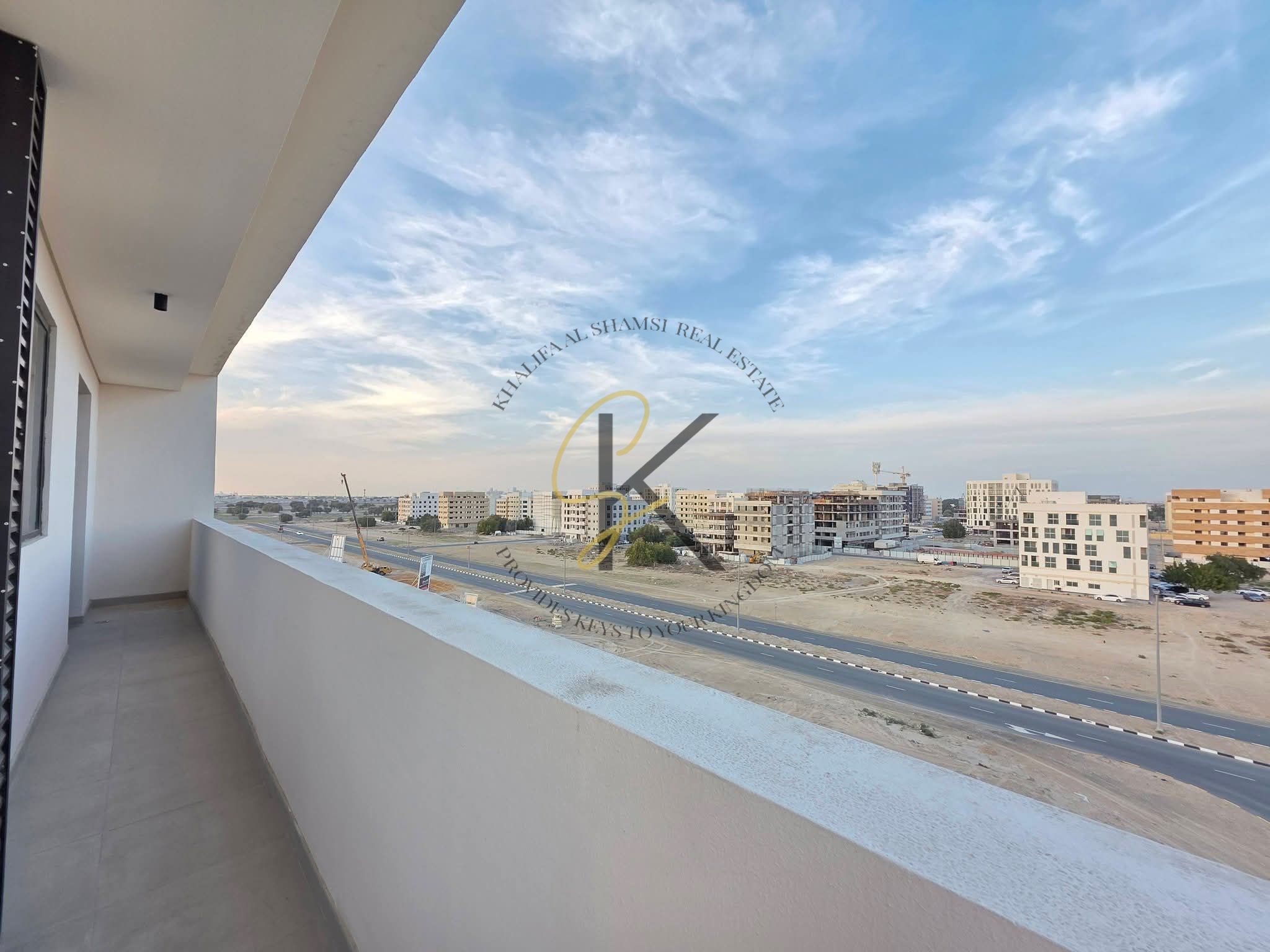 Luxury brand New 2bedroom with 2 washroom with balcony open view apartment full family building