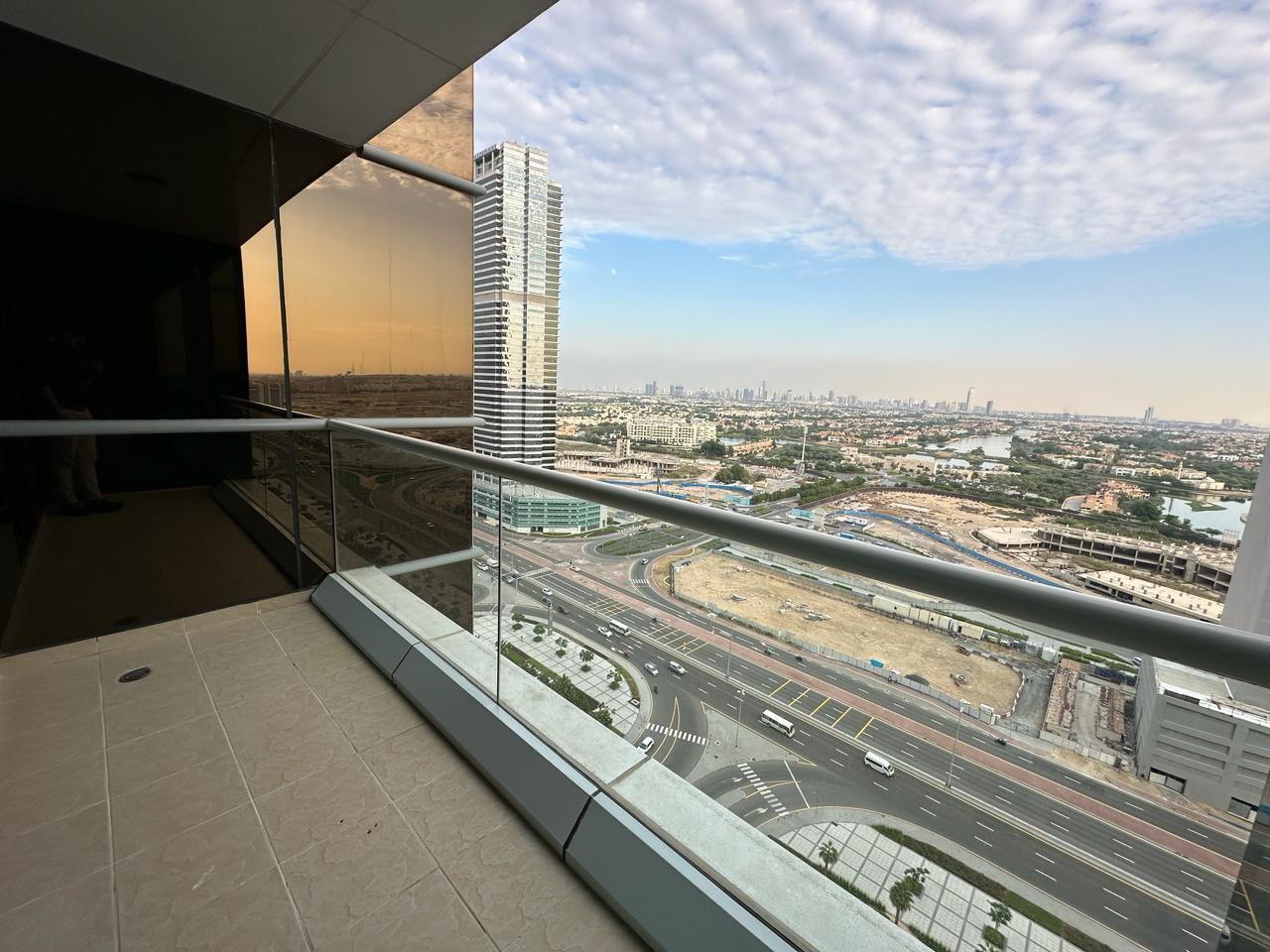 Hot Deal | Vacant | Balcony | Jumeirah Island View