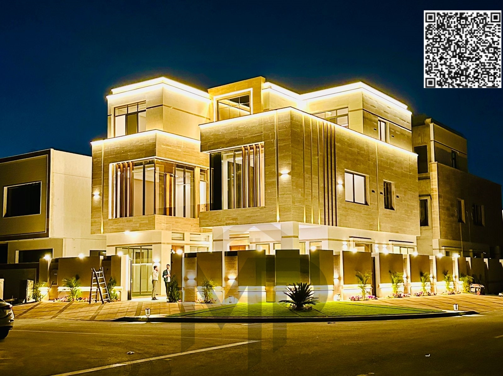 Luxury corner villa with 7 bedrooms | Private pool, elevator, and rooftop terrace. Registration fees, electricity, water, and air conditioning are inc