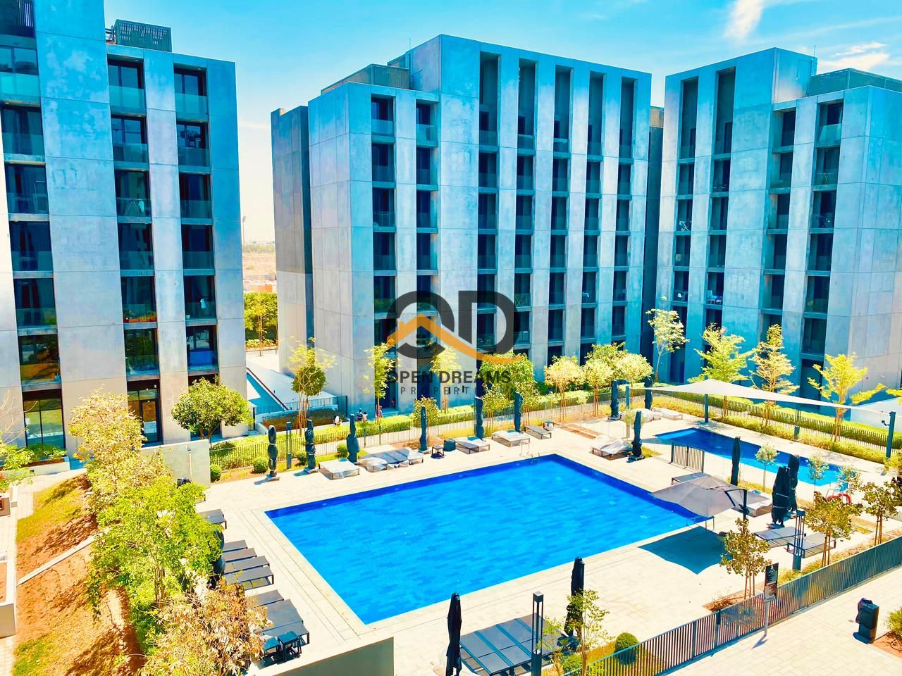 Luxurious big size 1bhk|Most demanding building |Tiraz Aljada