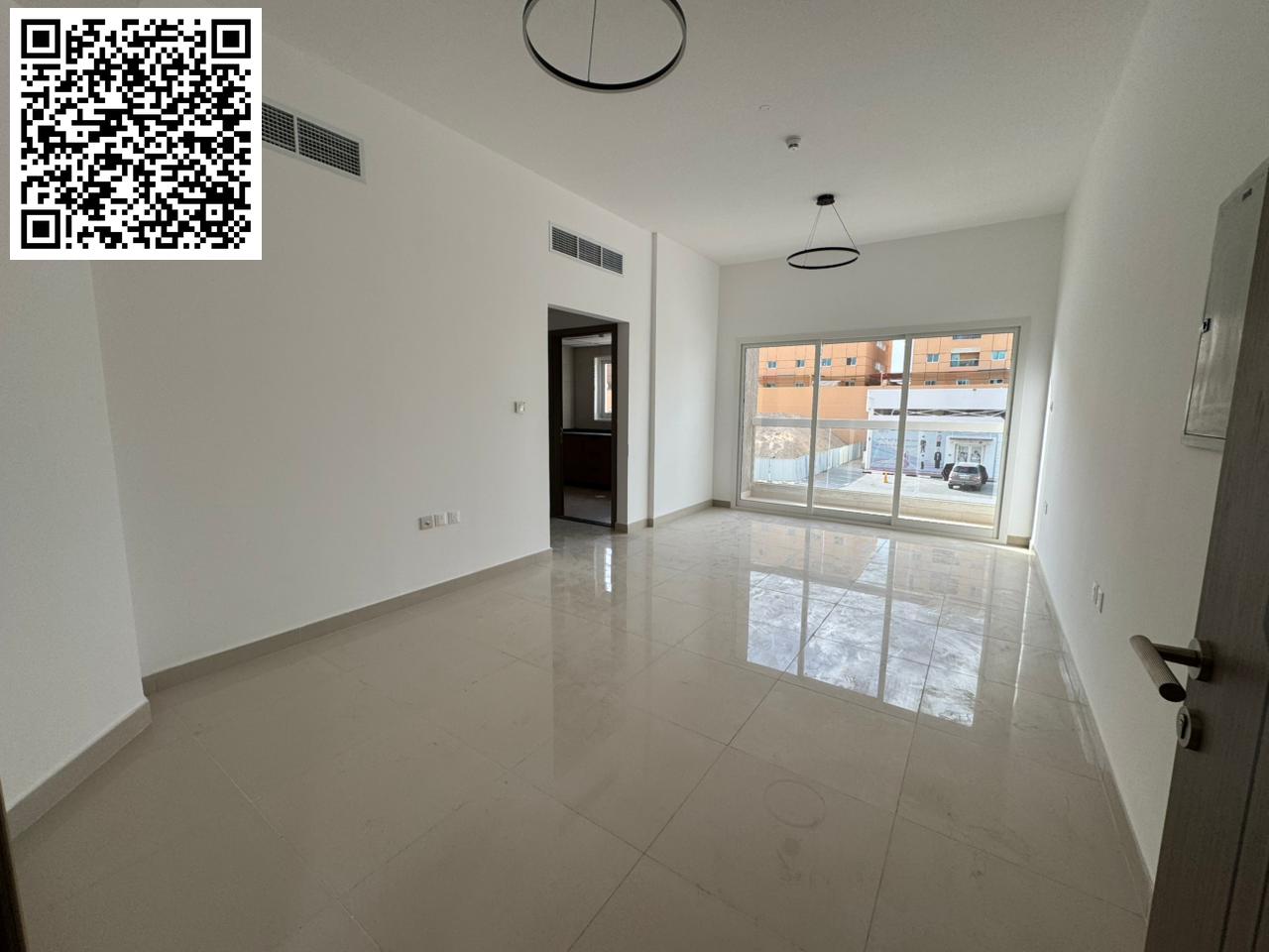 First occupancy, excellent size, one bedroom and living room, two bathrooms, balcony with open view, central air conditioning, very high-quality finis