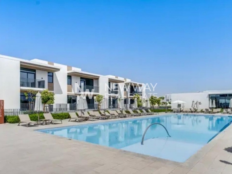 Light-Filled 3BR TH | Pool Access | Unfurnished