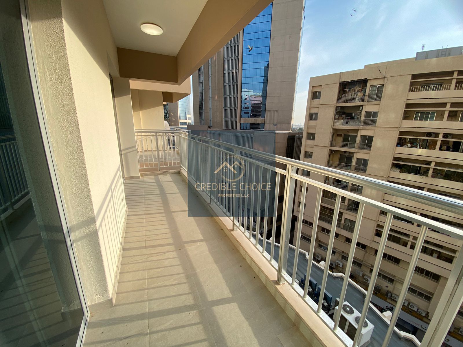 CHILLER FREE | HUGE KITCHEN | NEAR METRO | BALCONY