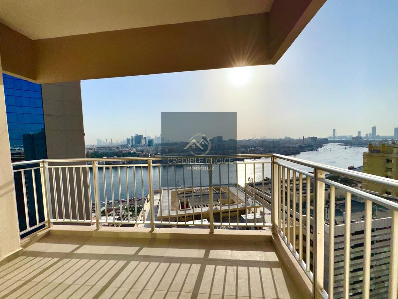 CHILLER FREE|NEAR METRO|GROCERIES|PARK|3 MINS METRO