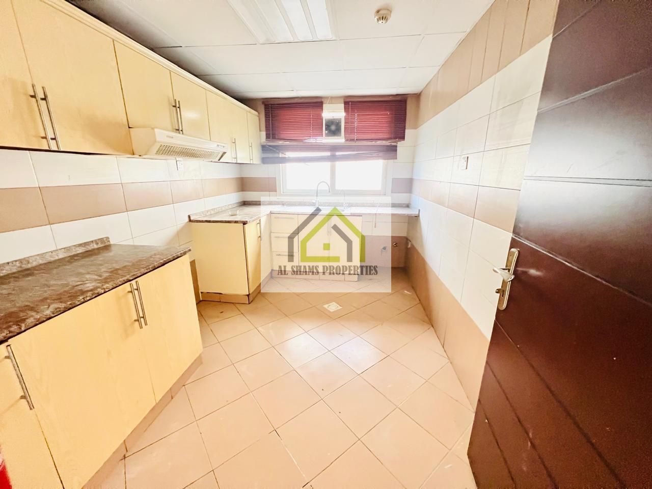 No cash deposit Lavish 1BHK Apartment with covered 36k only