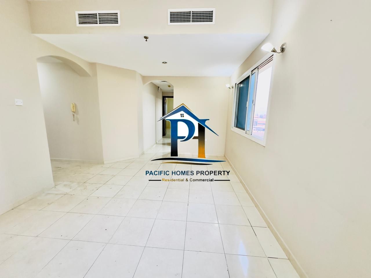 CLOSE TO METRO LUXIOURES 1 BHK WITH 2 BATH GYM POOL PARKING