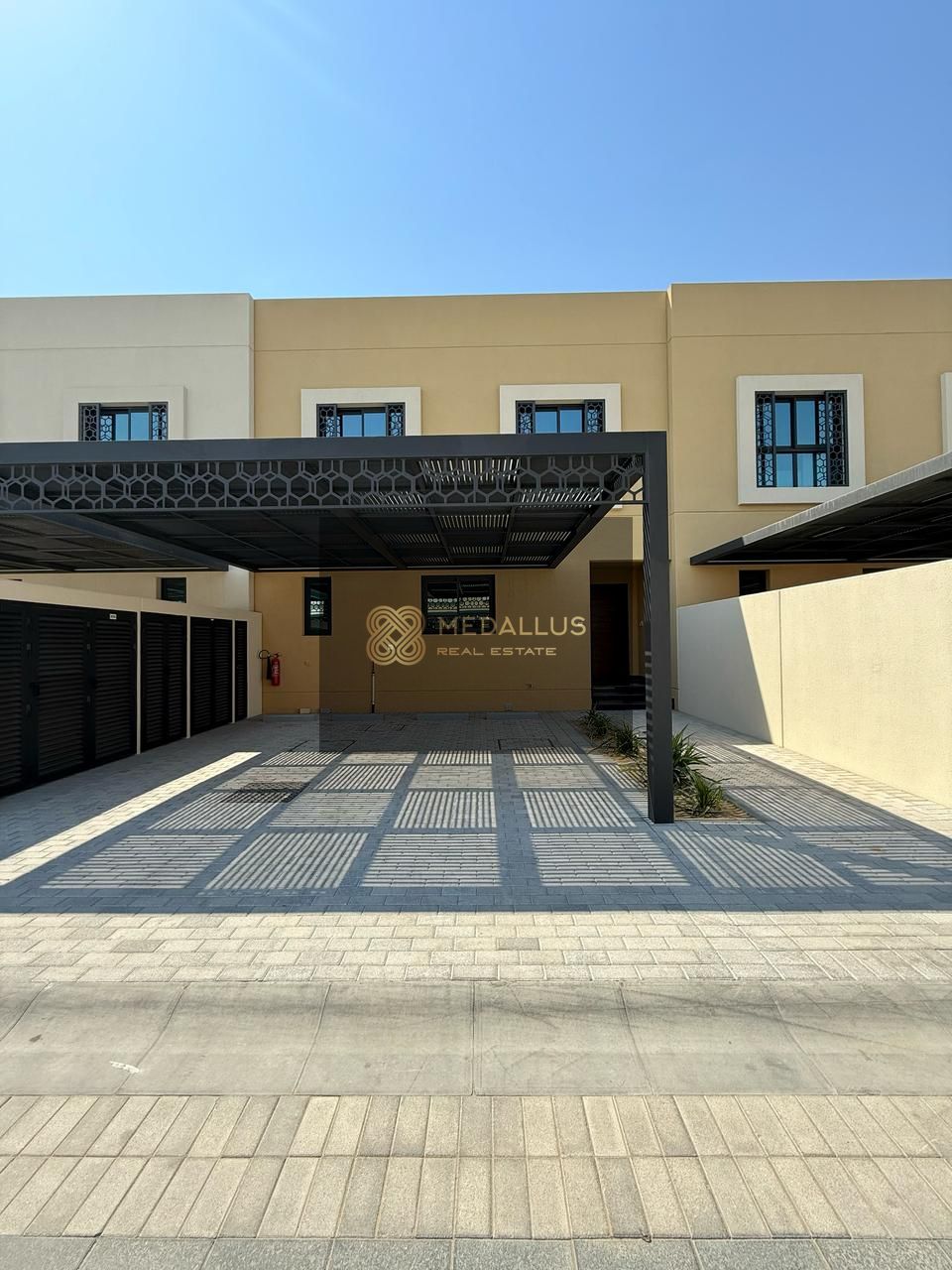 3 Bedroom Townhouse Ready To Move | Strategic Location | High ROI | Golden Visa