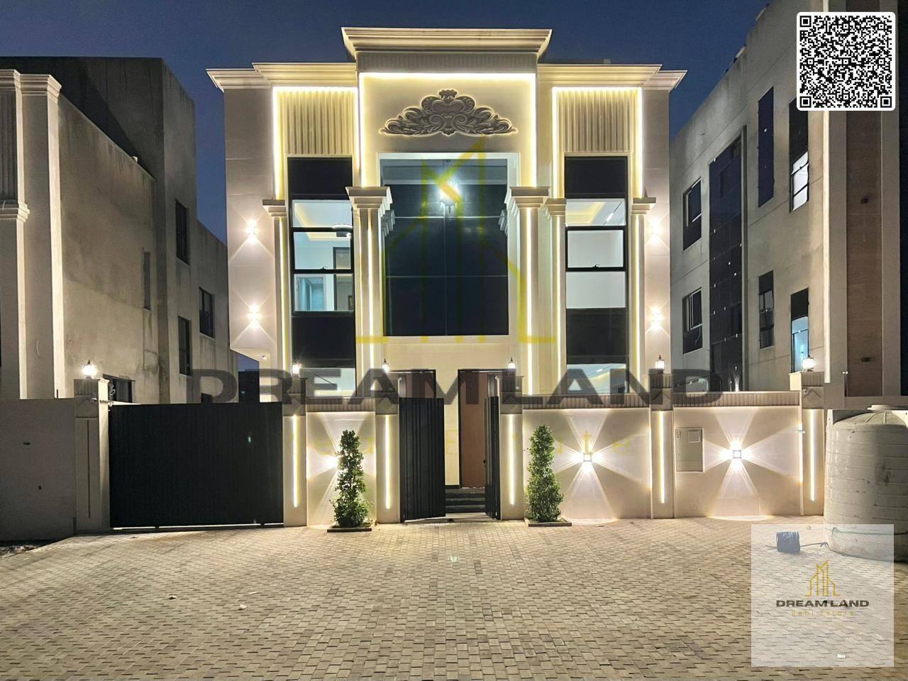 For sale, a villa in Ajman, at a snapshot price, including fees, excellent location, freehold for life for all nationalities, with the possibility of