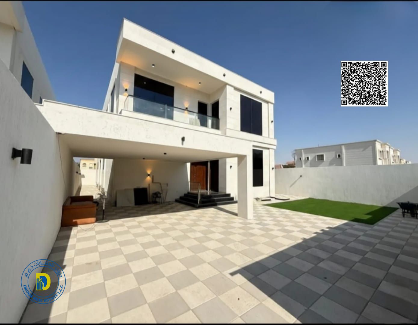 Experience luxury with this elegant villa for sale in Al Rawda 2, Ajman. Featuring 5 bedrooms, , and AC. Freehold , with bank financing .