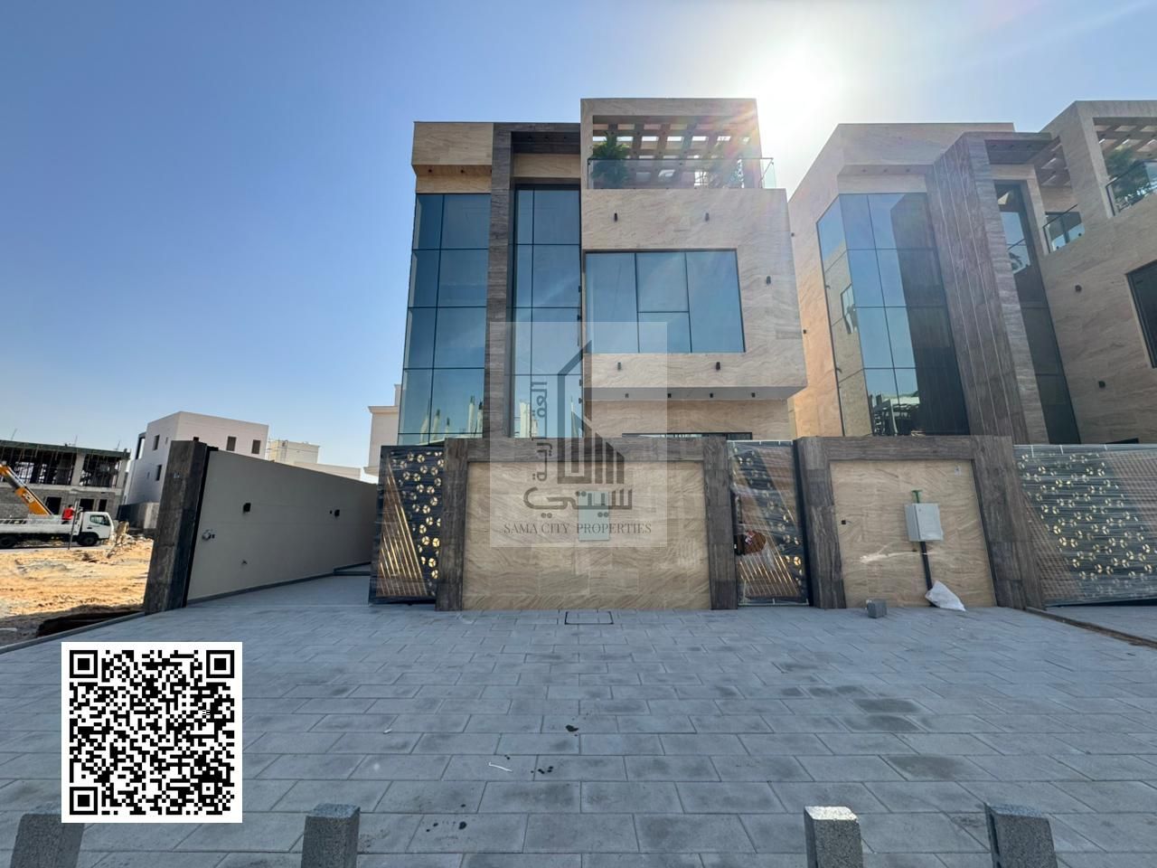 Luxury villa for sale in al HILYO