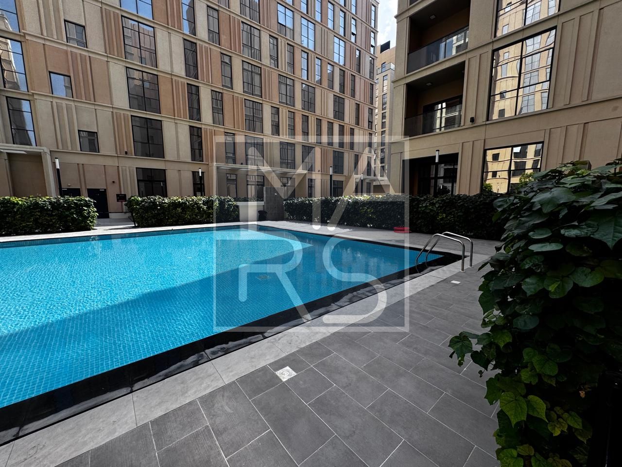Modern 1BR Smart Home | 2 Baths | 925 Sqft | Rent AED 49,999