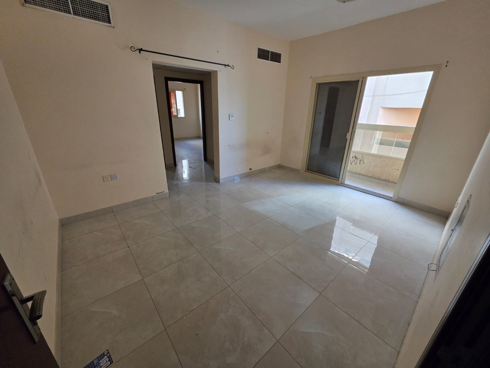 1 Bedroom Apartment for Annual Rent – Al Jurf 2, Ajman