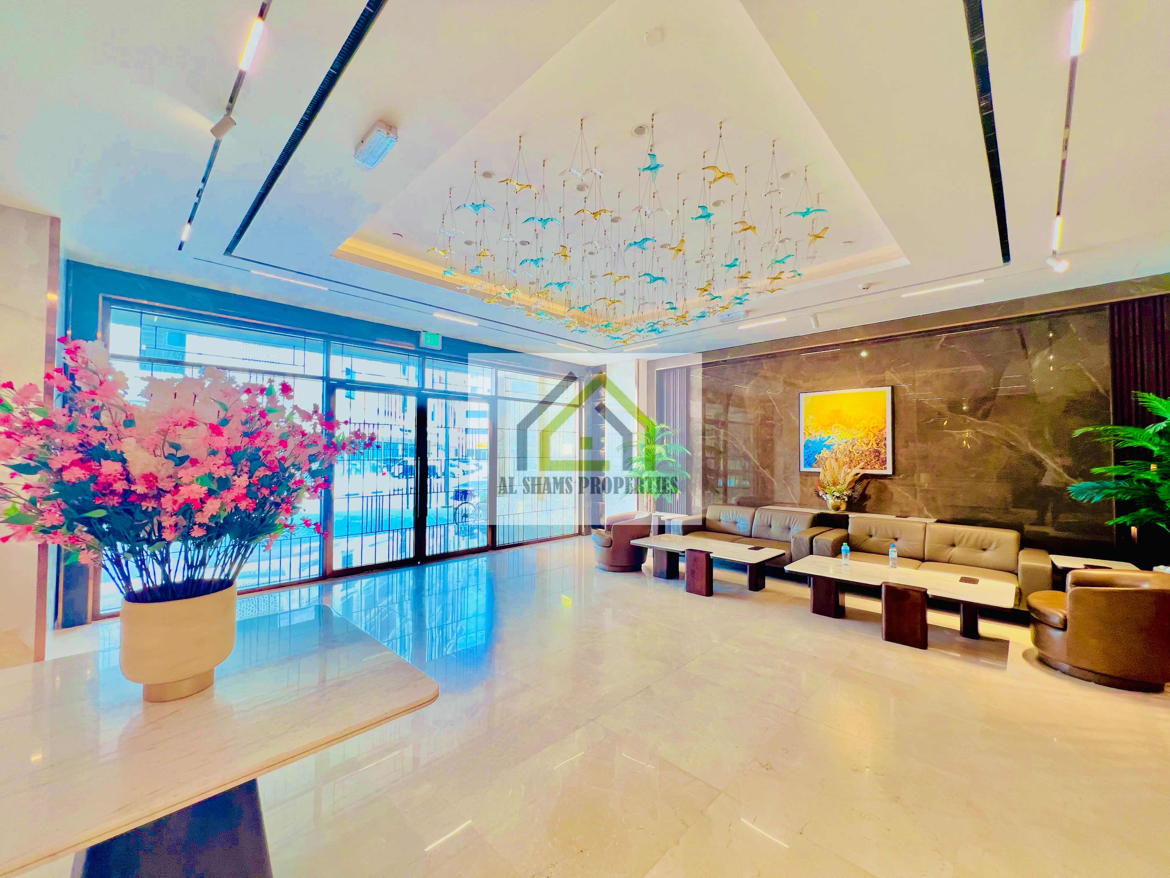 Stunning 1bhk With Gym Pool Parking Maid room prime location