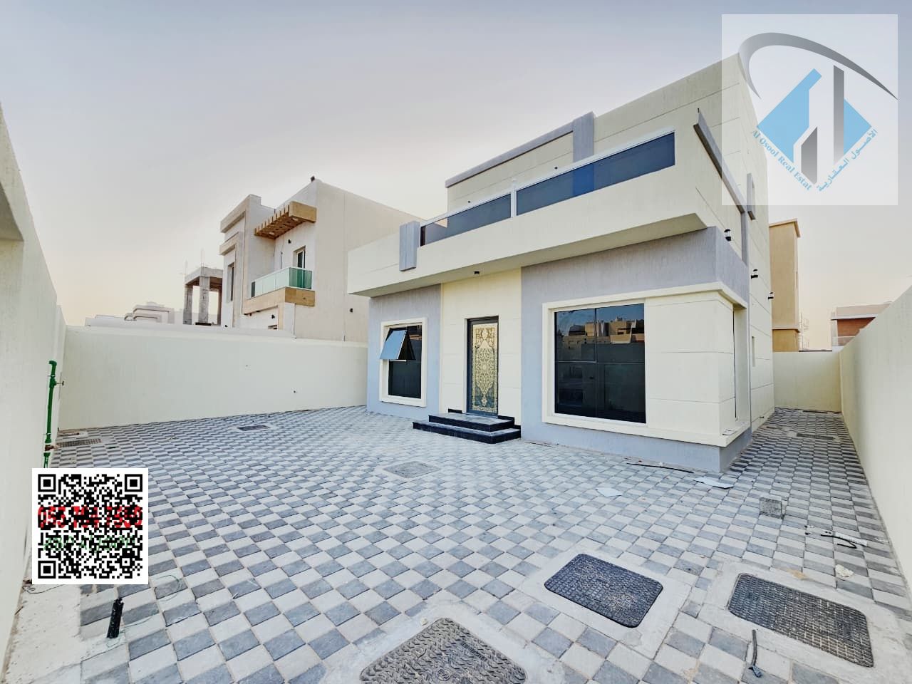 For sale: Detached villa, registration fees included, at the best price on the market. Freehold villa with a large yard, prime location.
