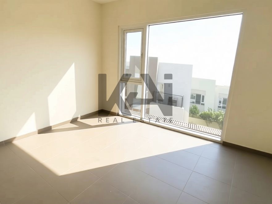 Spacious | Well-Maintained | Near Airport