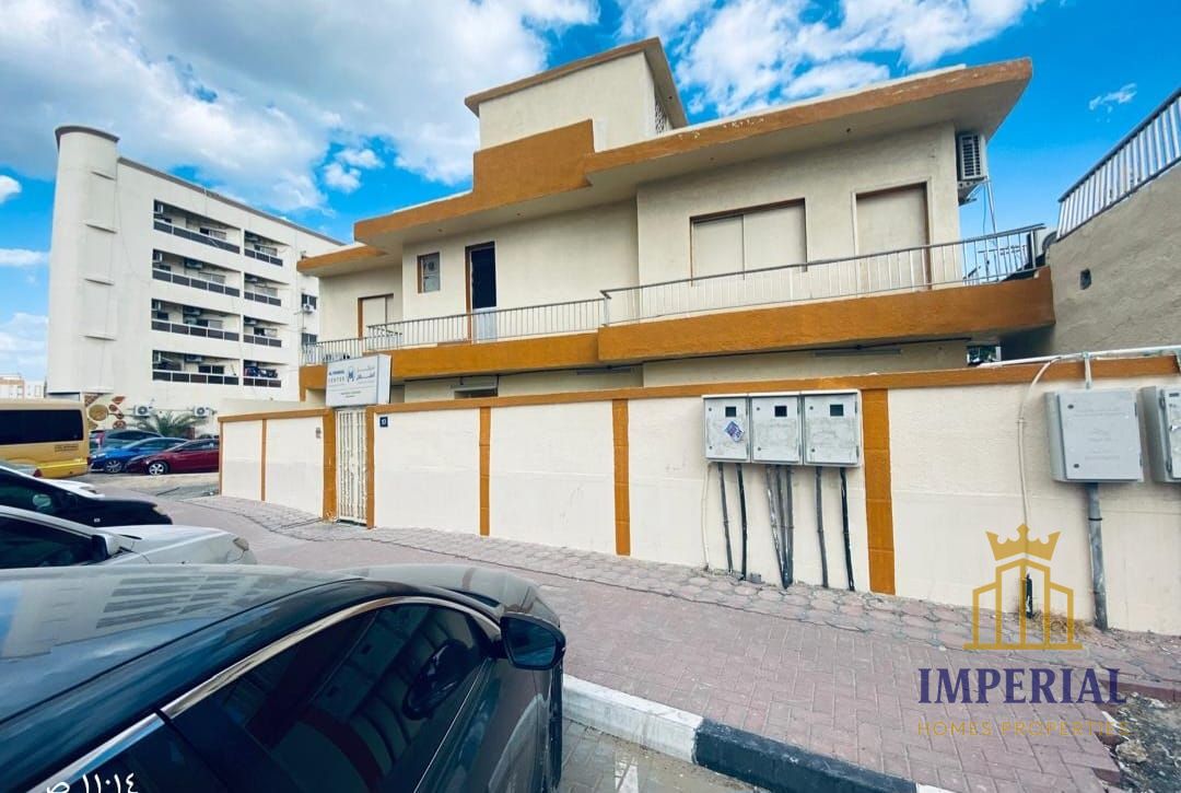 Residential and commercial building in Al Nuaimiya with an annual return of 10%