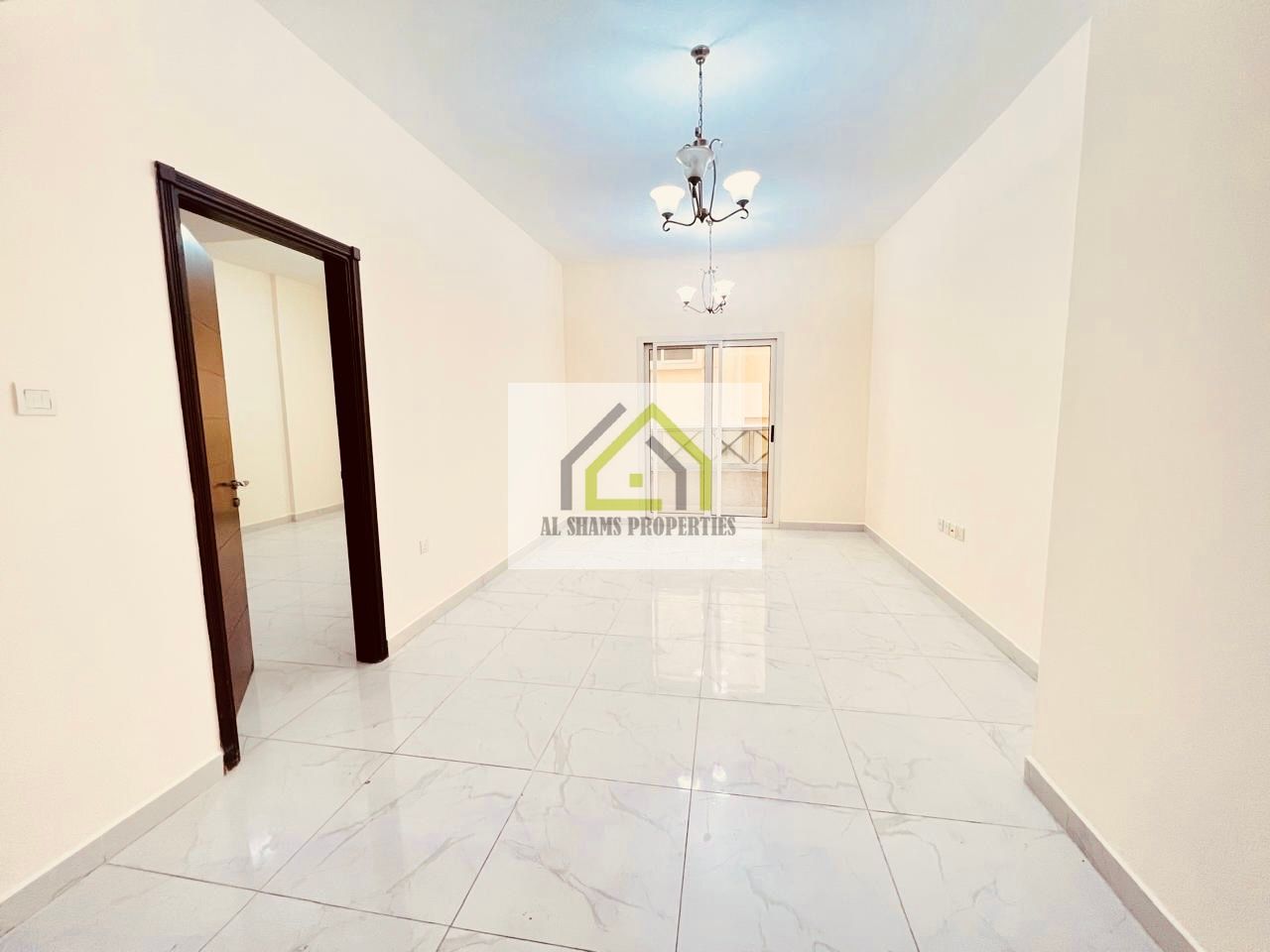 Stunning 1bhk with Balcony parking wardrobe