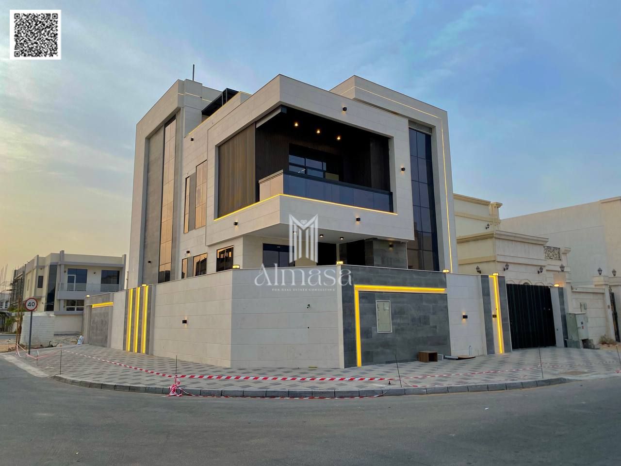 Modern Family Villa with Terraces Parking and Private Pool in Al Zahya