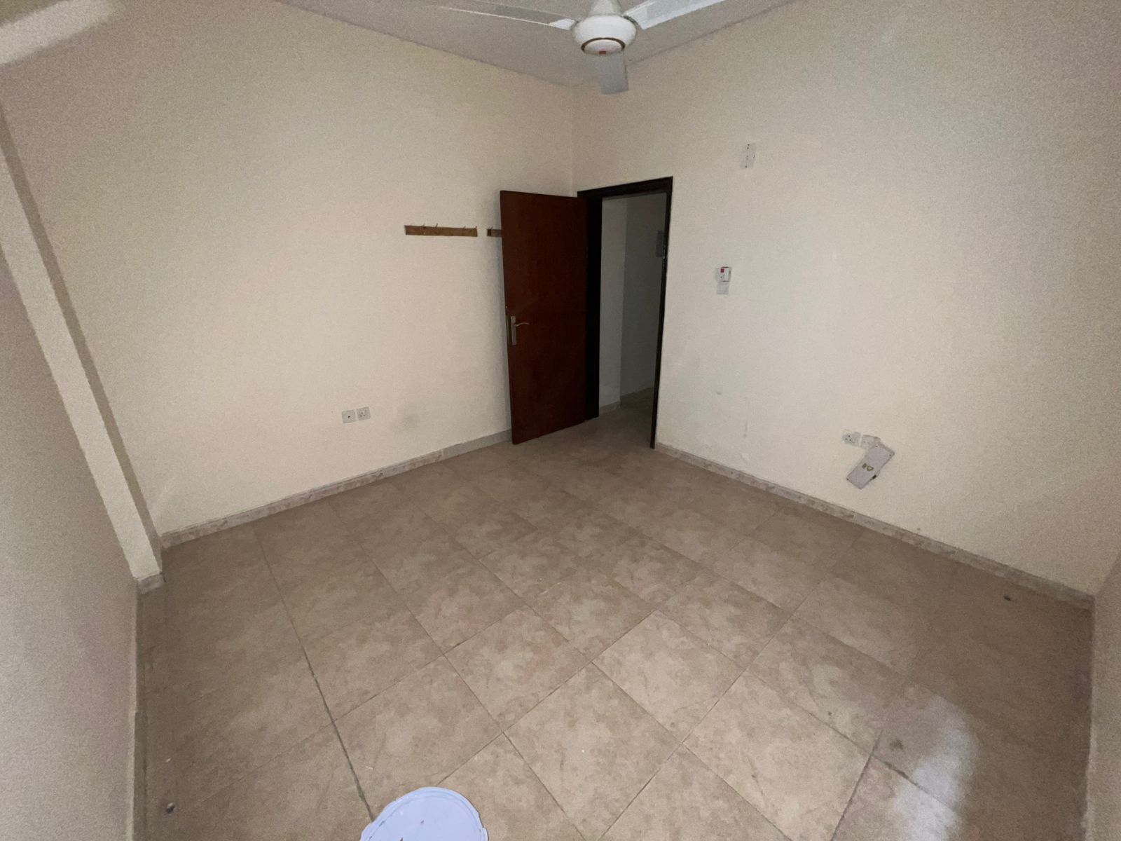 1 Bedroom Hall for Annual Rent – Al Rashidiya 1, Ajman