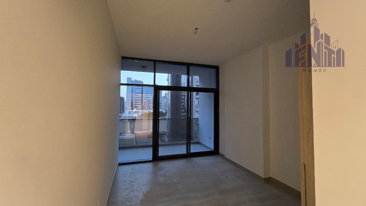 Corner 2-Bedroom | Brand New | 2 Parkings