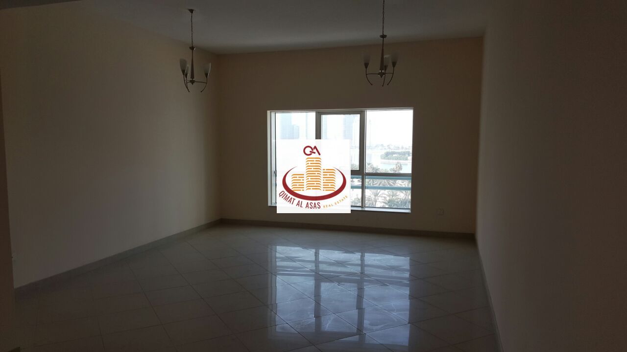 Two bedrooms and a living room for rent in Al Majaz 1, free parking, air conditioning free