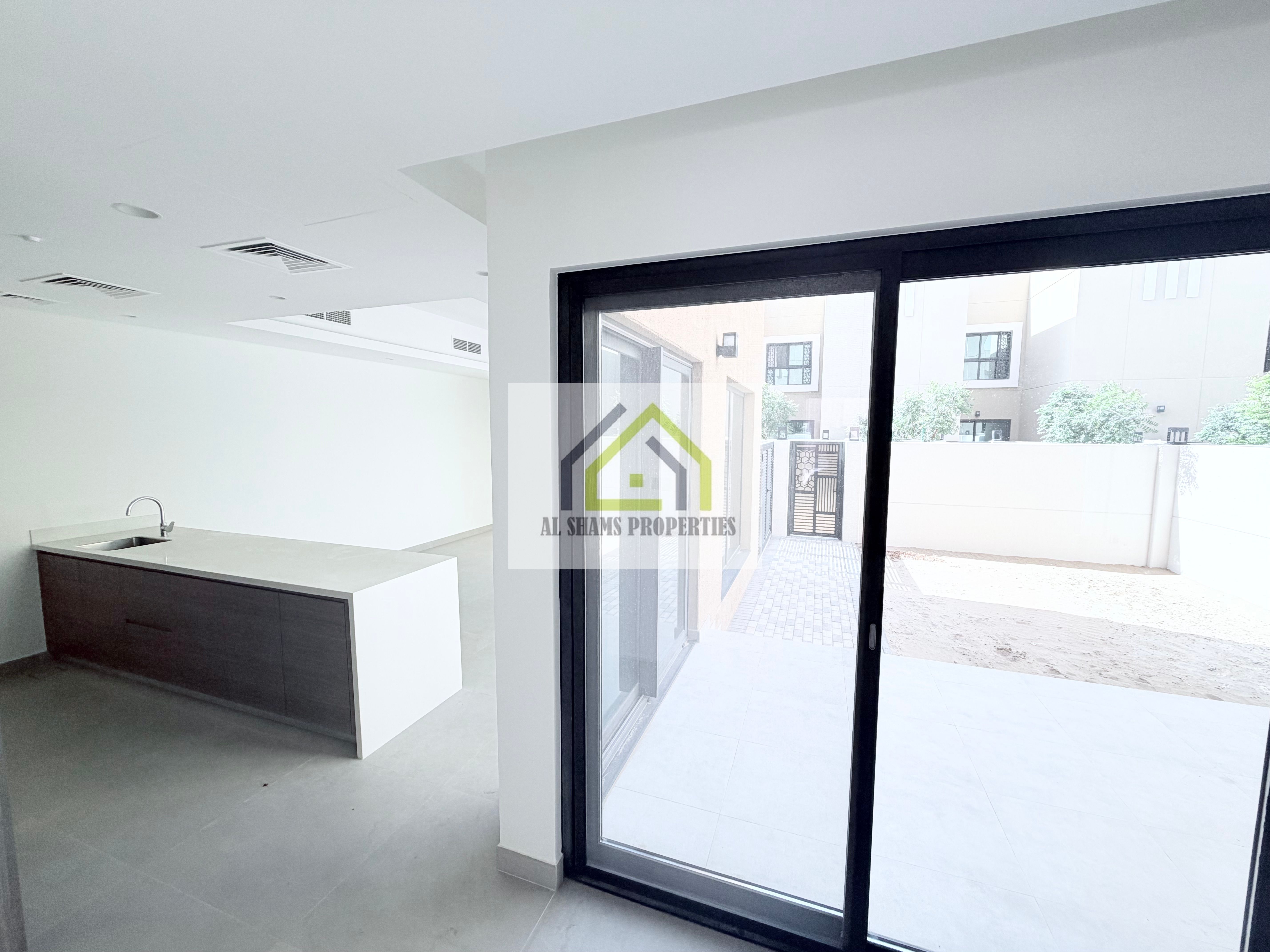 Brand New 4BedRoom Ready To Move (Soft Kitchen with Majlis) 140k