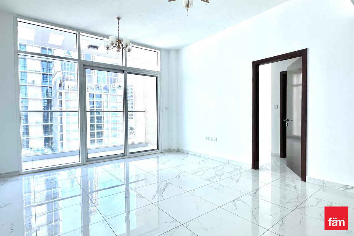 Unfurnished | Near Metro | Ready To Move
