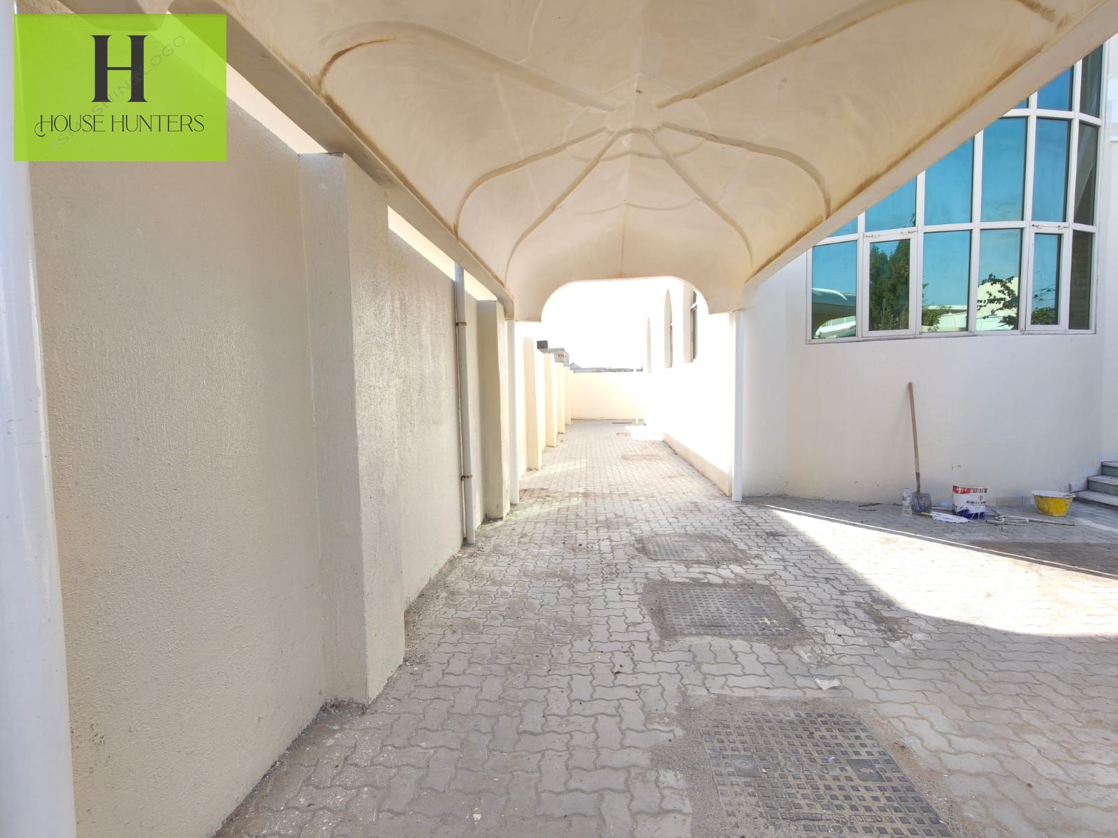 Lavish 3BR Villa For Rent | Ramla Area