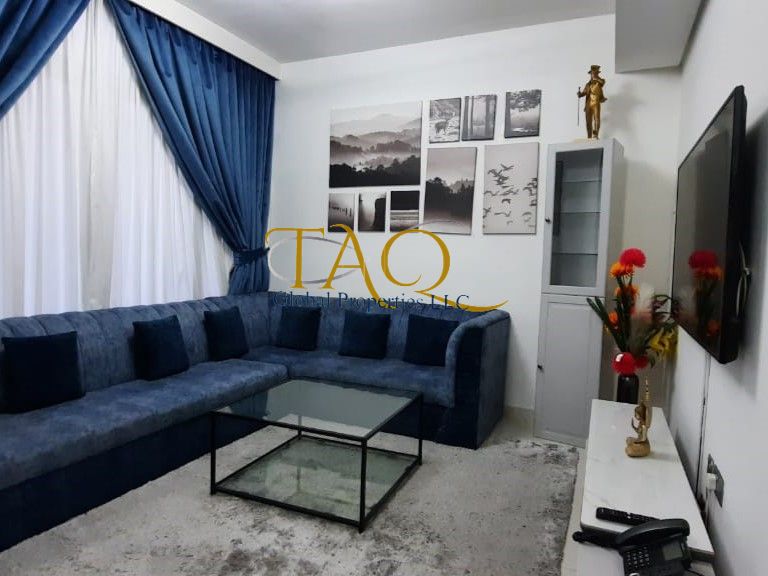 VIBRANT 3BR CORNER l FURNISHED l BACK TO BACK l