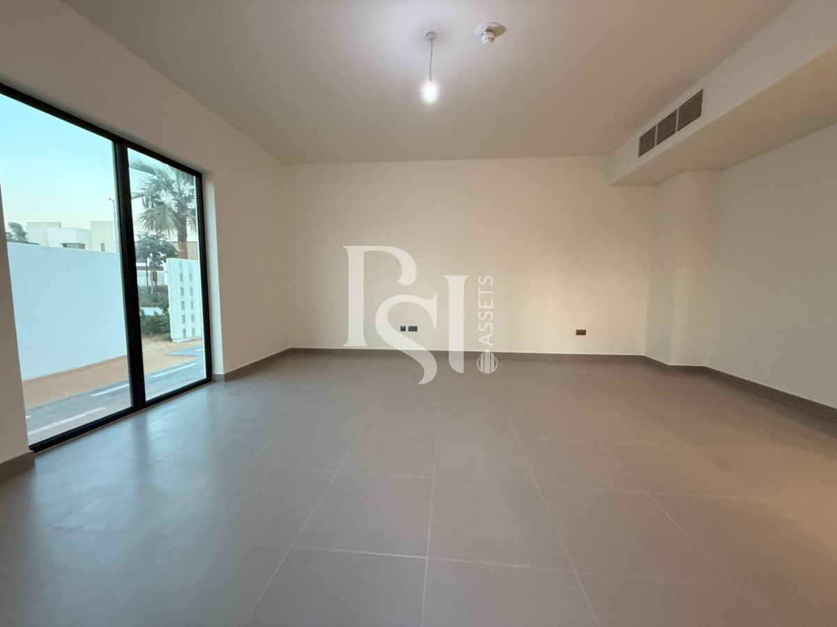 Ready to Move | Single Row | Prime Location
