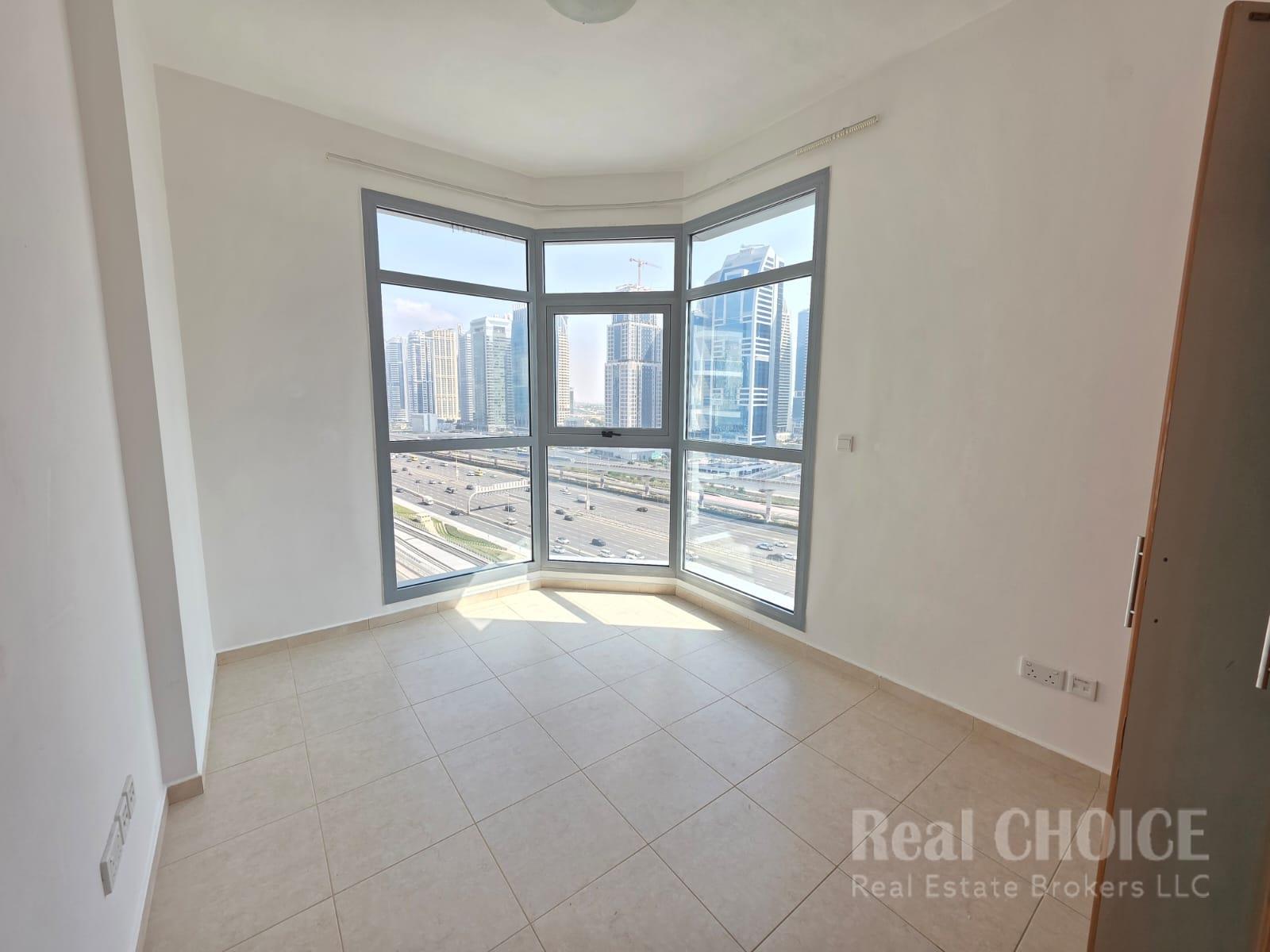 Stunning Marina Living | Spacious 1BR | Near Metro