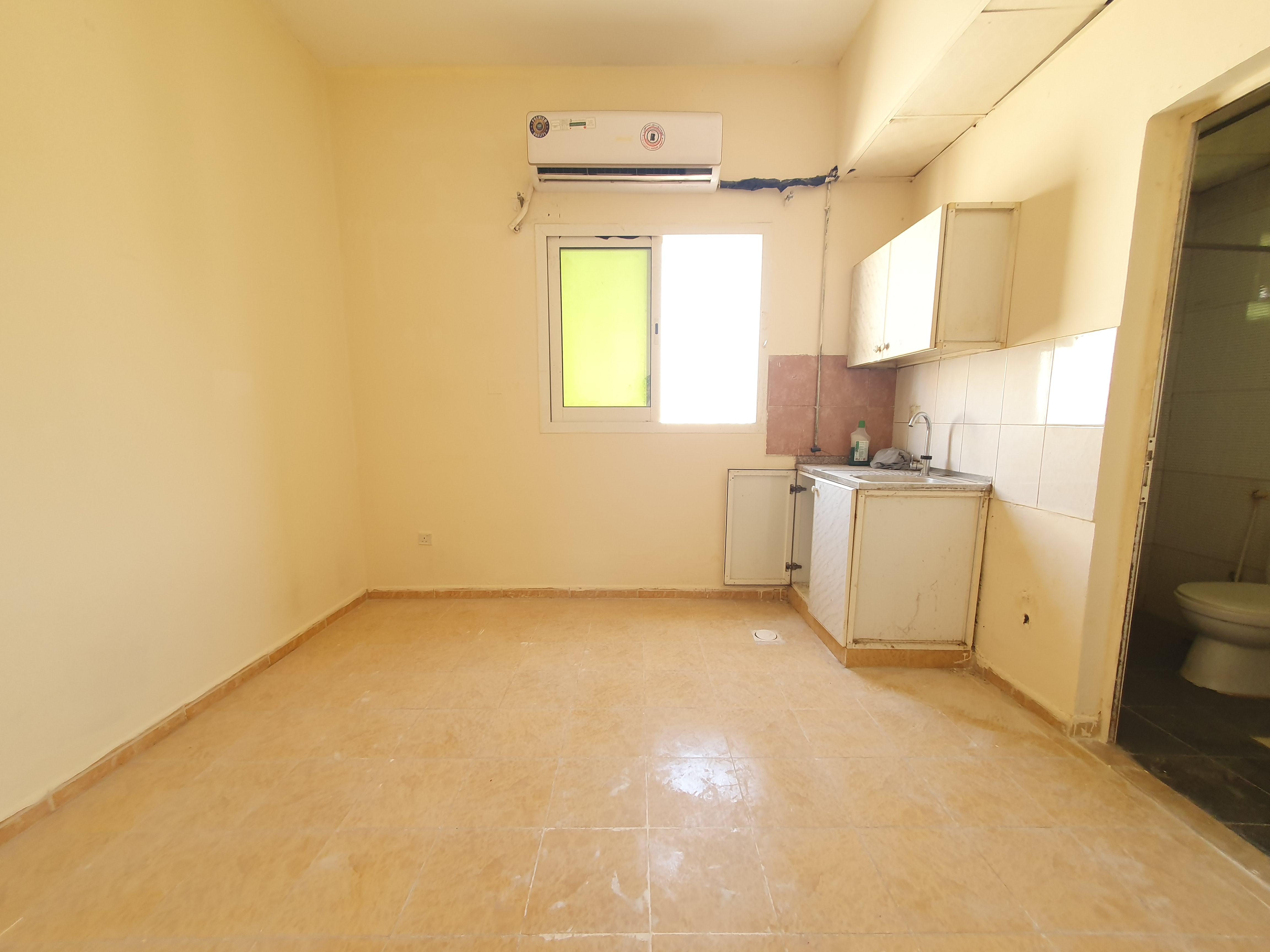 READY TO MOVE STUDIO NEAR BUS STATION IN MUWAILEH