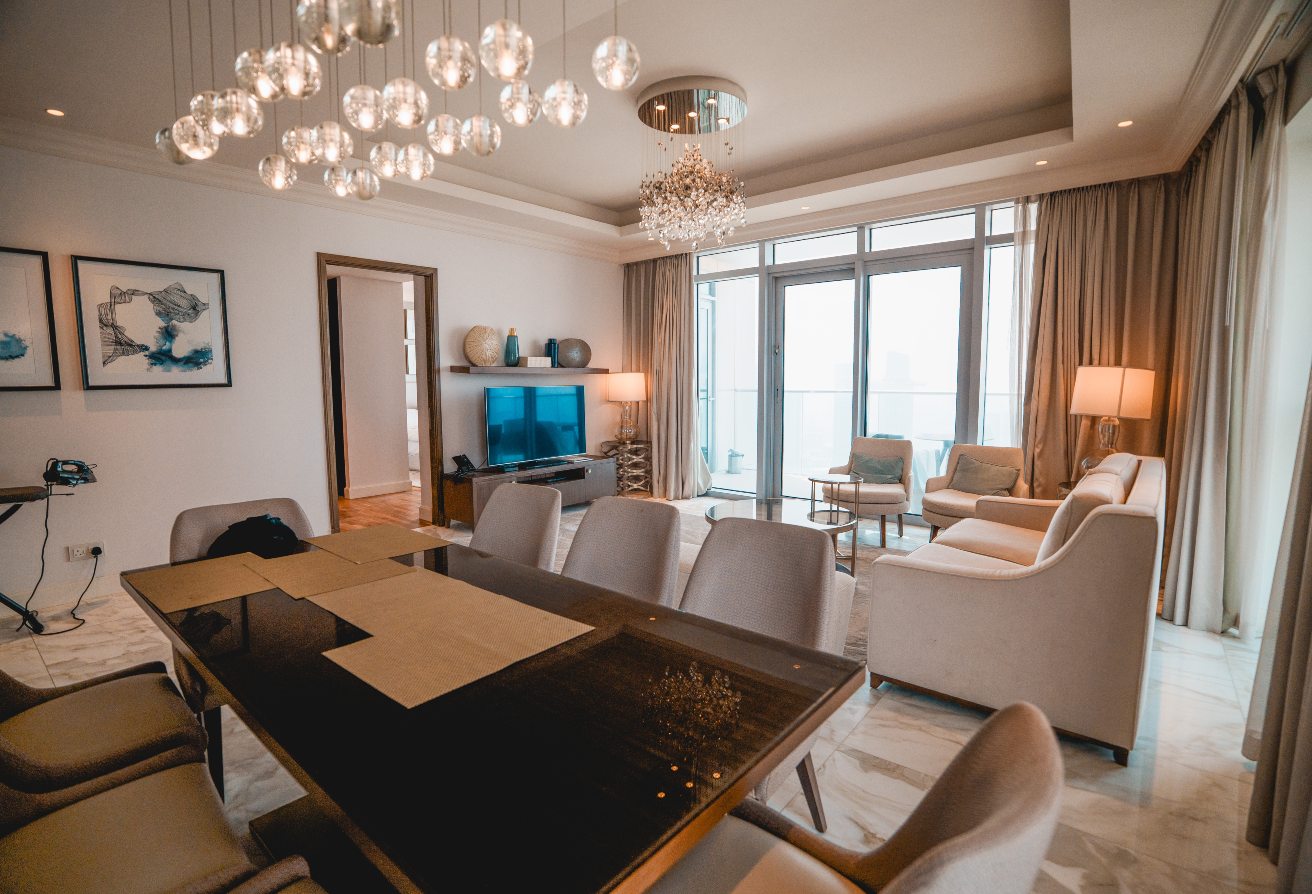 Spectacular Burj View | Higher Floor | Maids Room