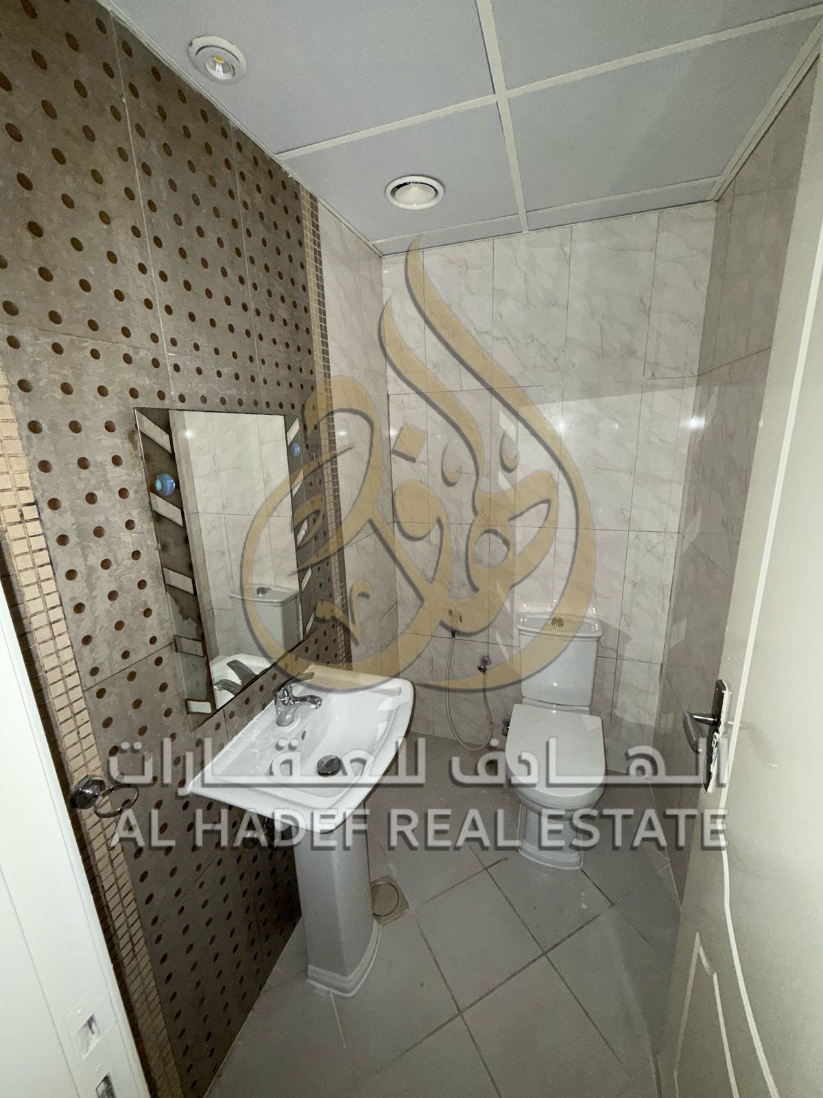 In Al Khan: Excellent one-bedroom apartment with living room. Spacious area. Free maintenance. Uncovered parking beside the building. 2 bathrooms. Sec