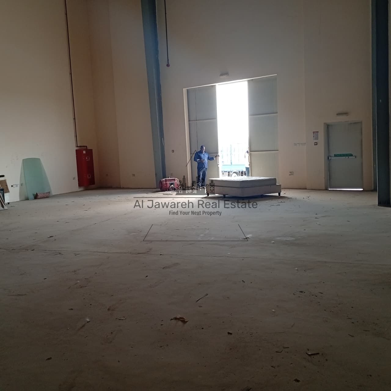 A great opportunity for annual rent of a warehouse in Umm Al Quwain with excellent specifications and a strategic location suitable for various .
