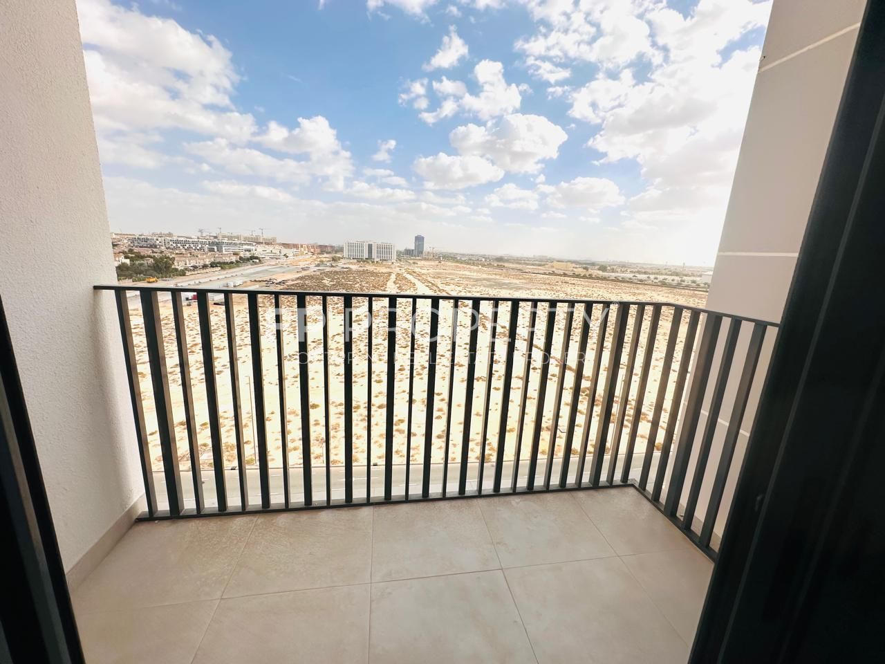 Brand View | High Floor | With Kitchen Appliances