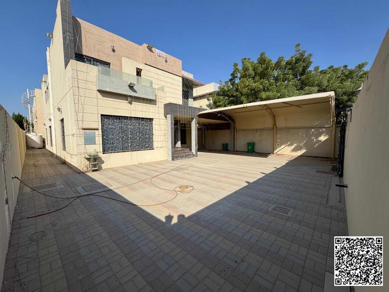 Spacious 6-Bedroom Villa for Rent | Prime Location Near Sheikh Ammar Street