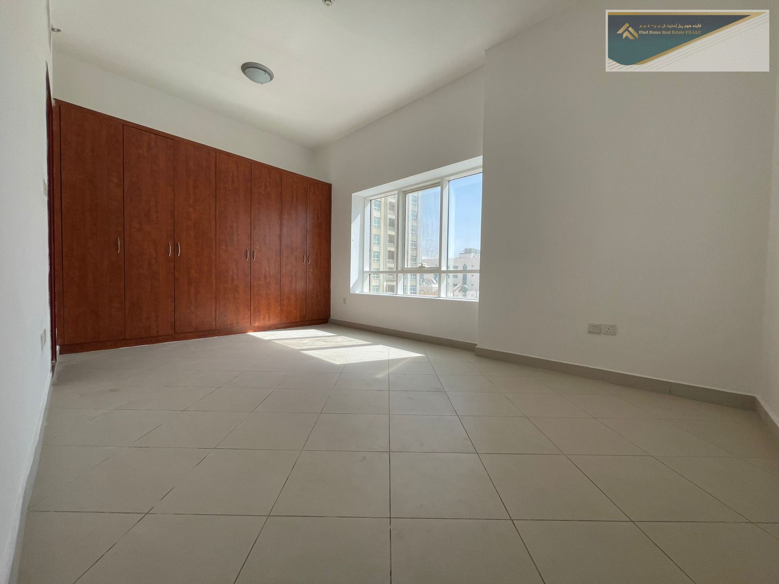 HOT OFFER! FULLY SPACIOUS 1BHK CORNISH VIEW ONLY FOR FAMILIES JUST 35K AL MAJAZ 1