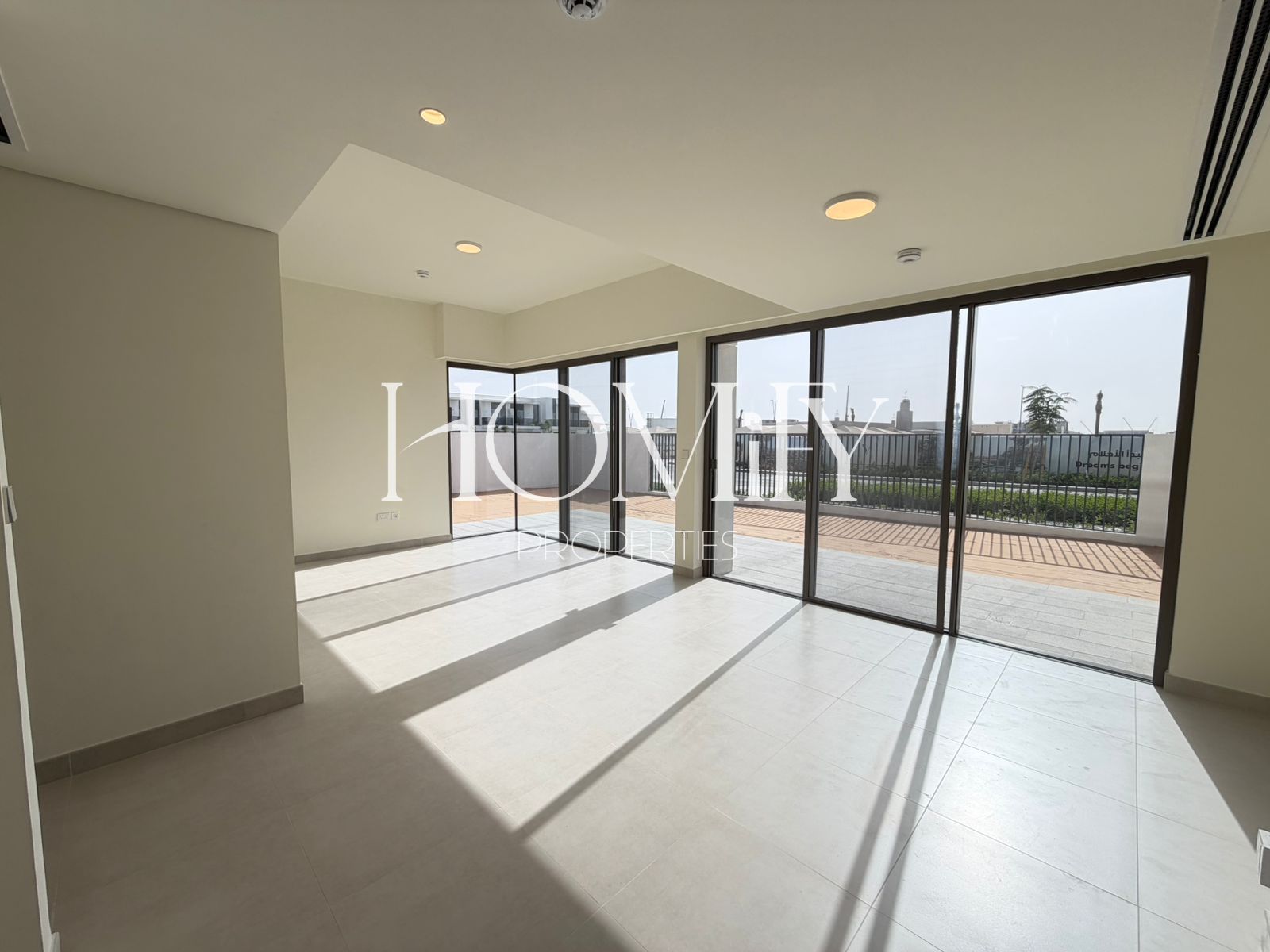 Hot Deal | Ready to Move | Luxury Villa